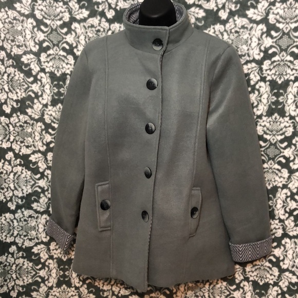 Gray Felt Gray Lightweight Car Coat with Cuff and Collar Design - Picture 2 of 6